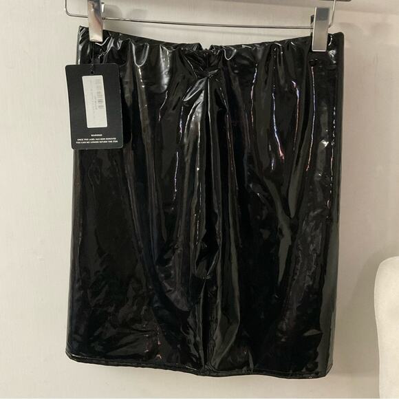 PrettyLittleThing Black Vinyl Extreme Two Piece Set 4/6 Goth Rocker Cosplay Punk - Picture 5 of 16